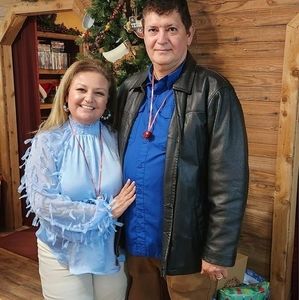 Meet your Posher, Yvette